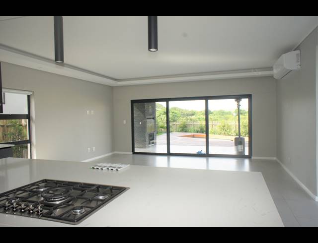4 BEDROOM HOUSE TO LET IN PALM LAKES ESTATE